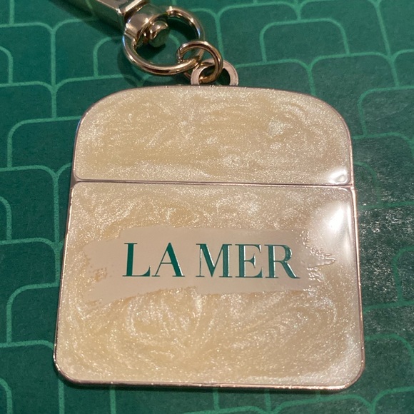 La Mer Collectable Keychain - brand new in bag - Picture 4 of 4